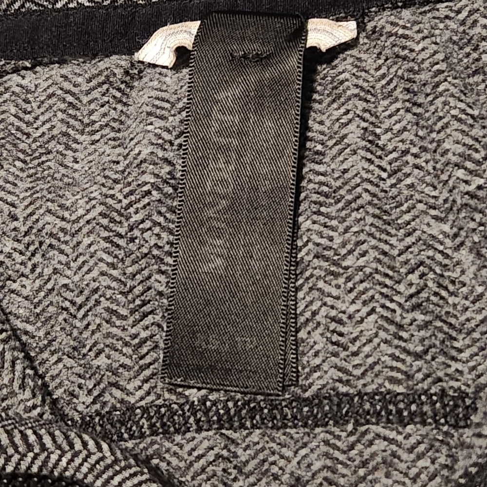 Mondetta Women's Dark Heather Gray 1/4 Zip Pullover, size X-small - Picture 7 of 7